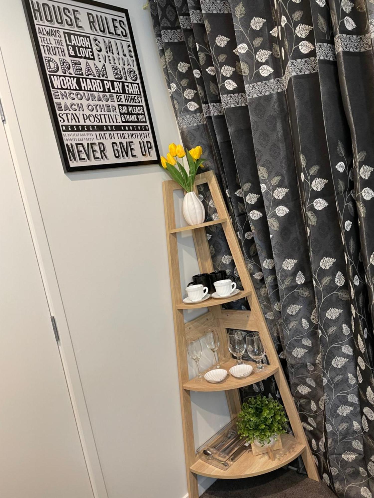 Auckland Cbd, Parnell Ensuite+Patio+Secluded Garage Exterior photo