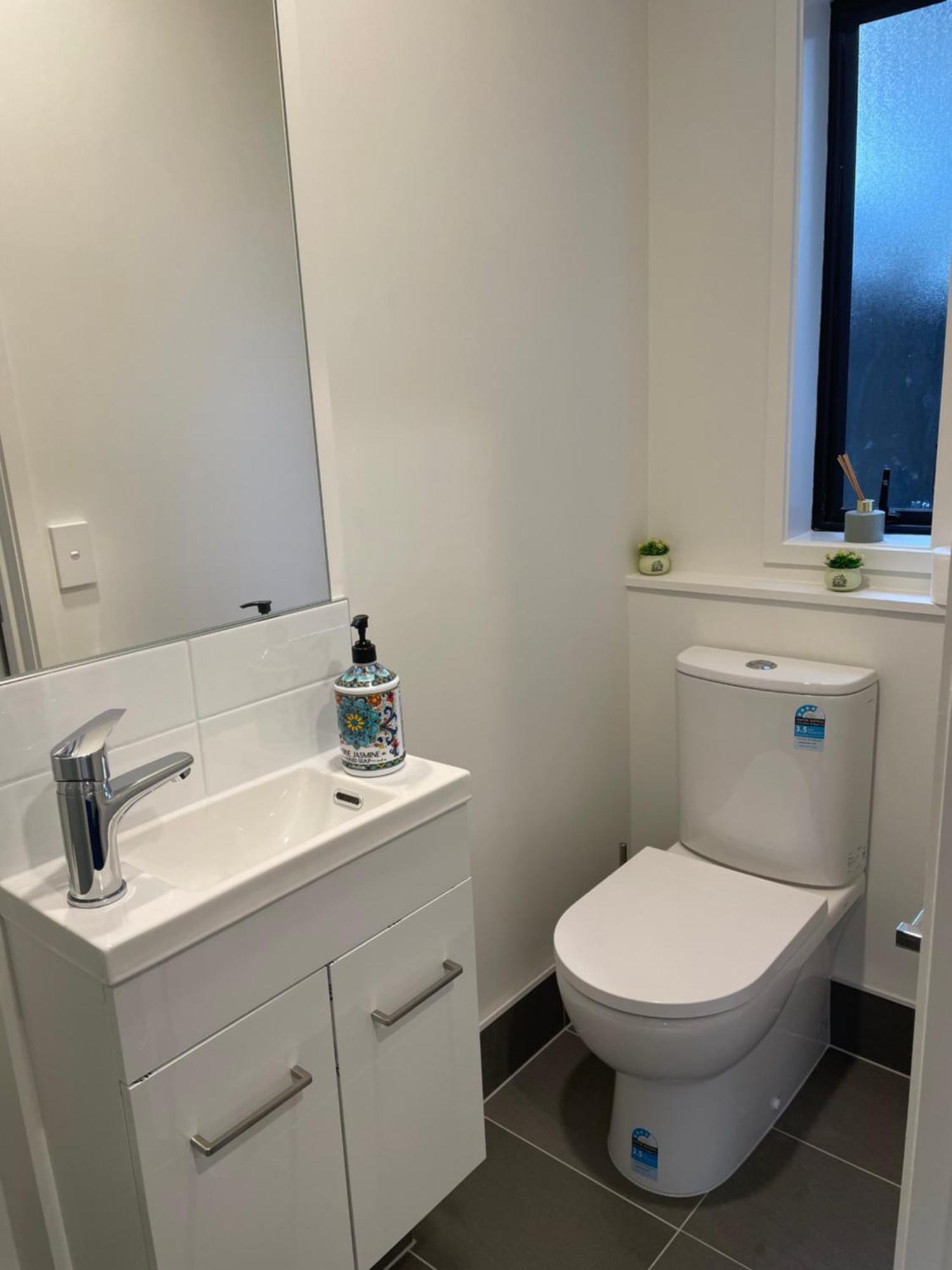 Auckland Cbd, Parnell Ensuite+Patio+Secluded Garage Exterior photo